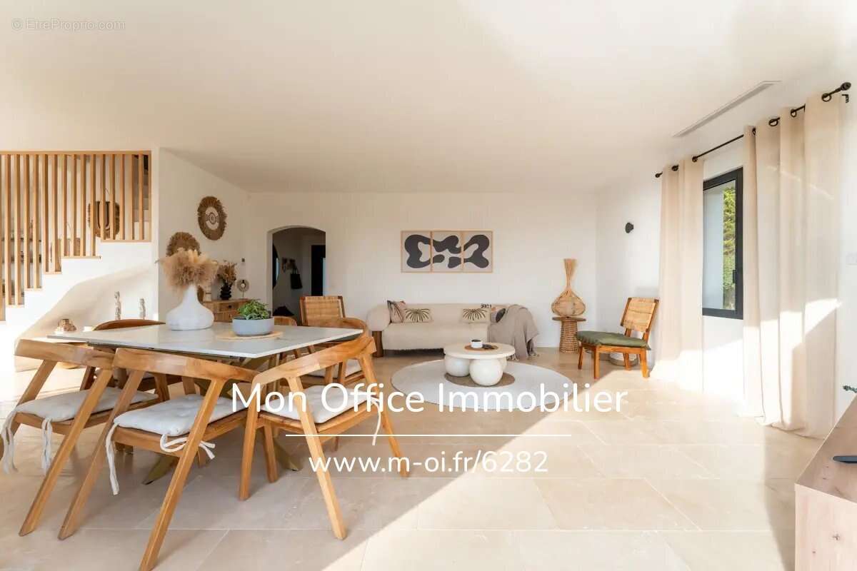 Référence : 6282-SIC - Splendide maison contemporaine vue mer - photo 18