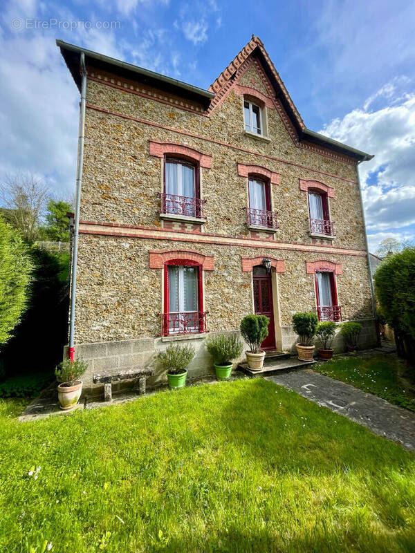 Maison à LA FERTE-SOUS-JOUARRE