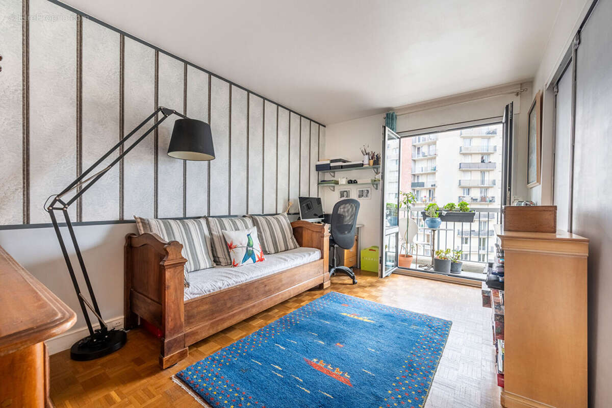 Appartement à MONTROUGE