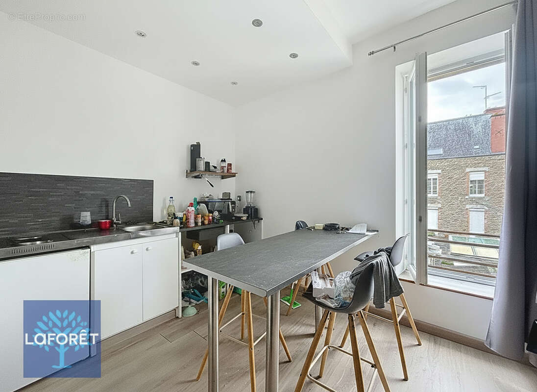 Appartement à FOUGERES