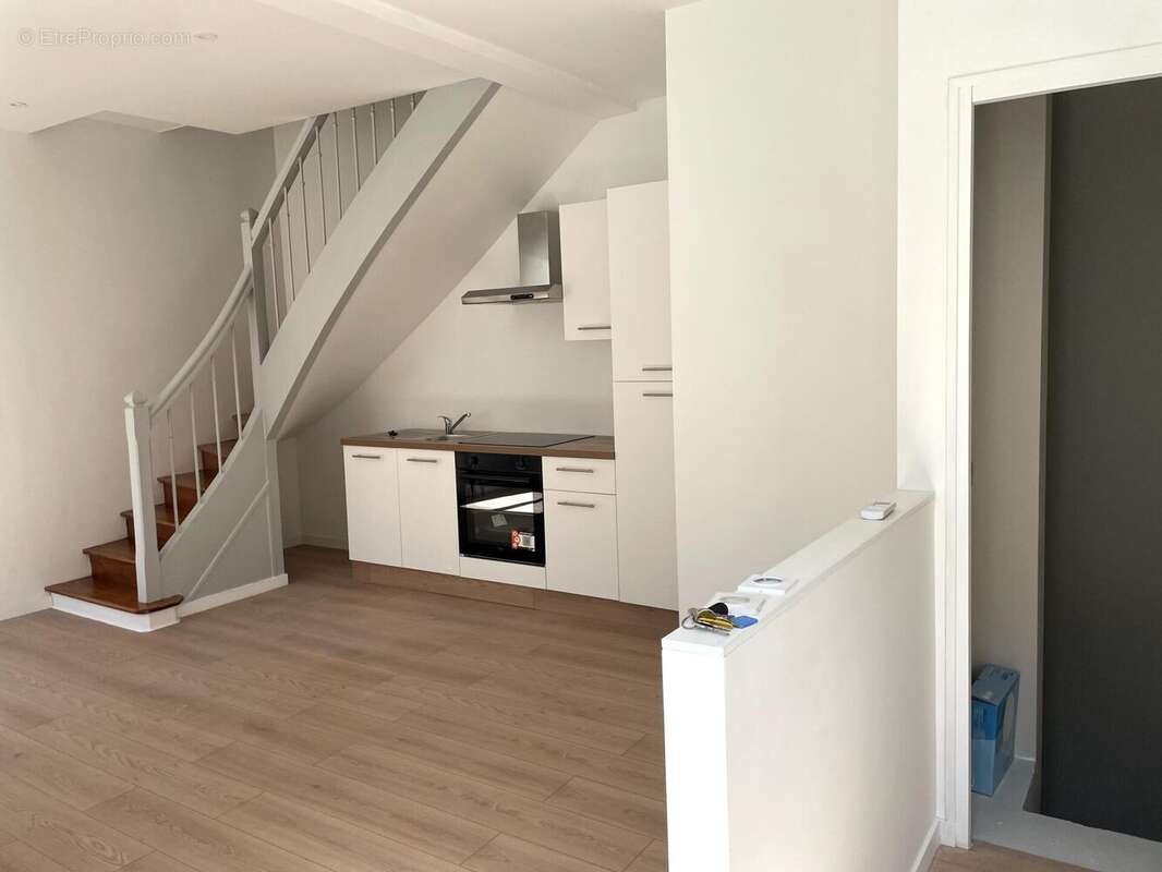 Maison 48 m² à Reims  - photo 2
