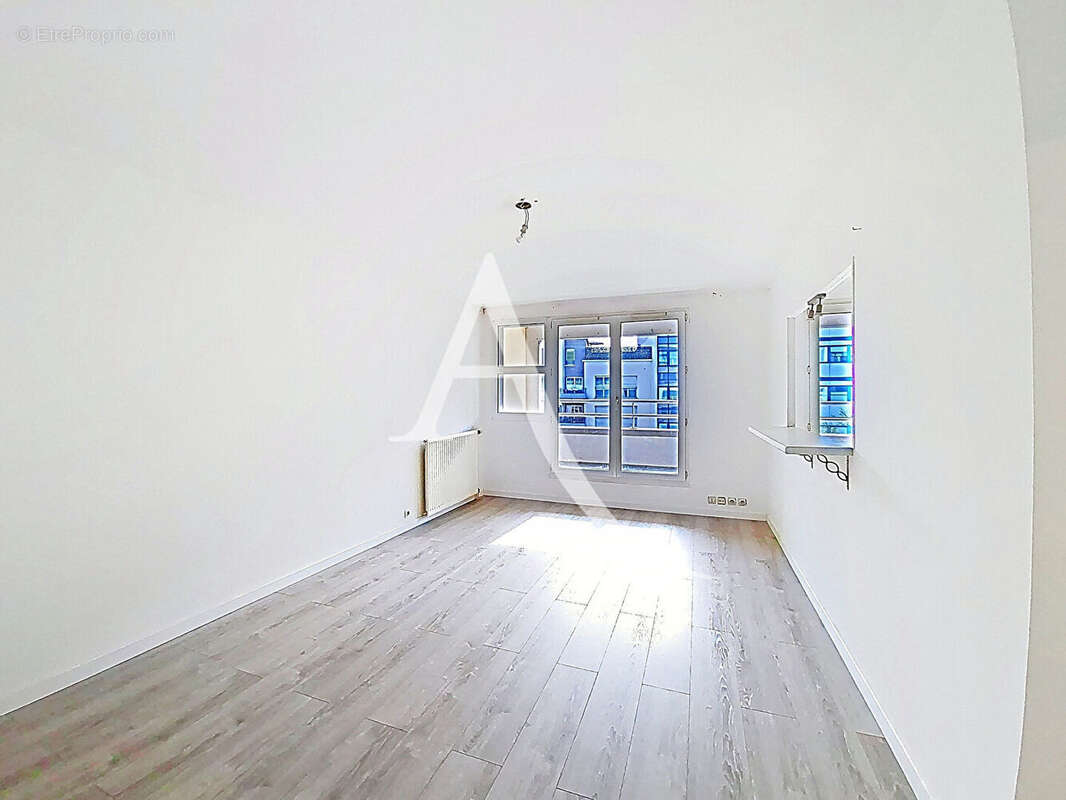 À VENDRE MASSY ATLANTIS Appartement  3 pièce(s) - photo 2