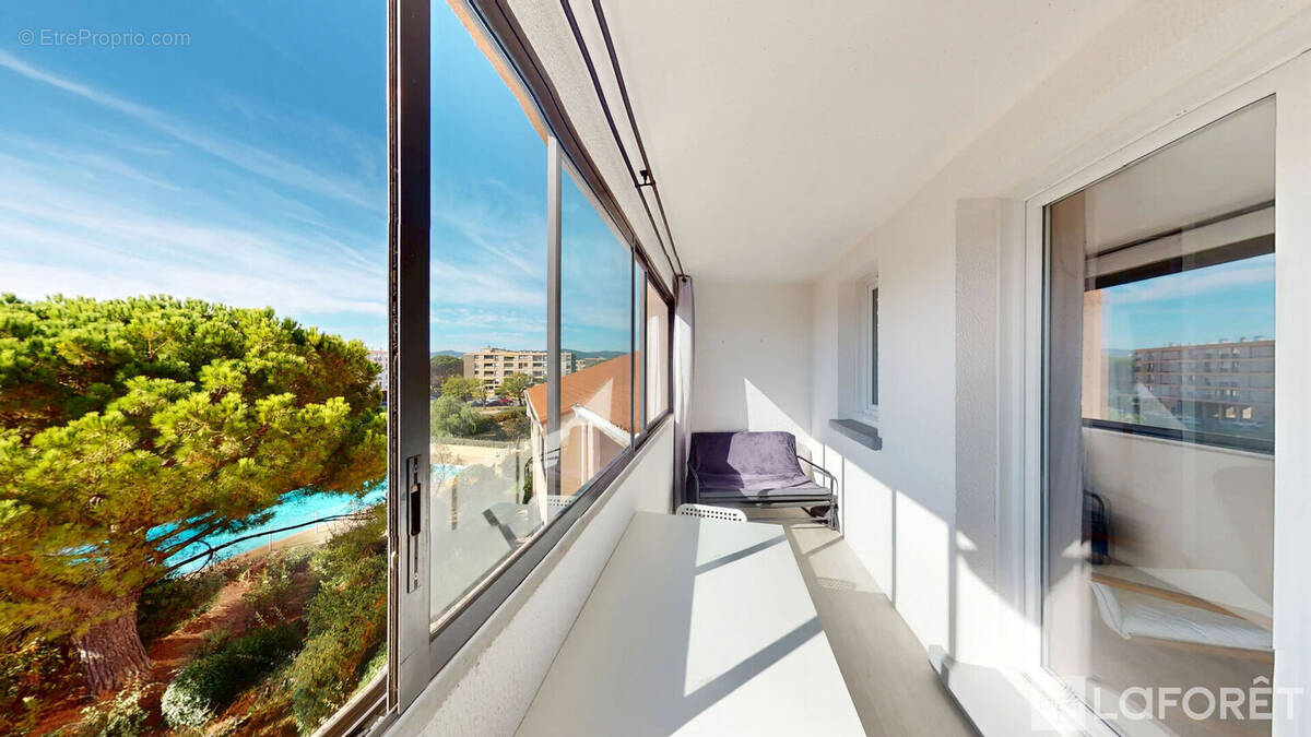 Appartement à FREJUS