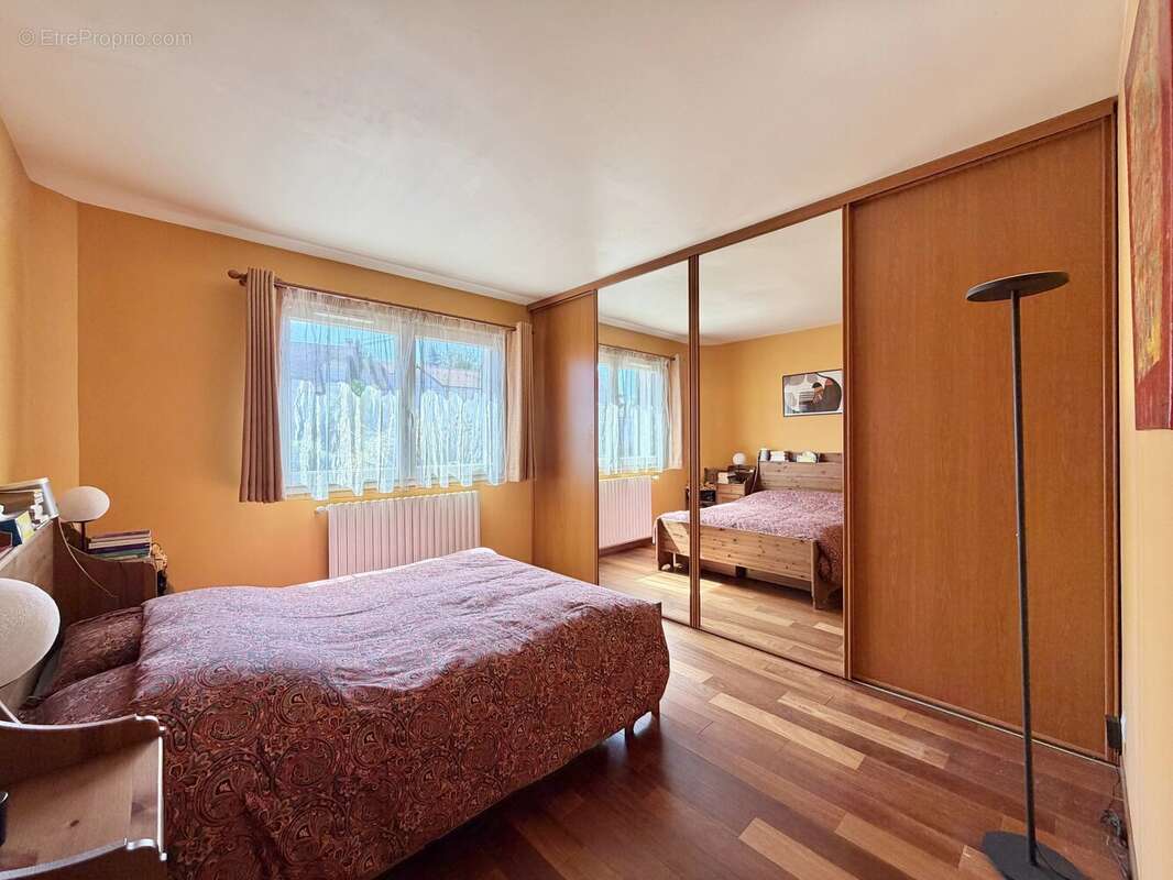 Igny – Spacieuse maison familiale au cœur d’un environnement verdoyant - photo 11