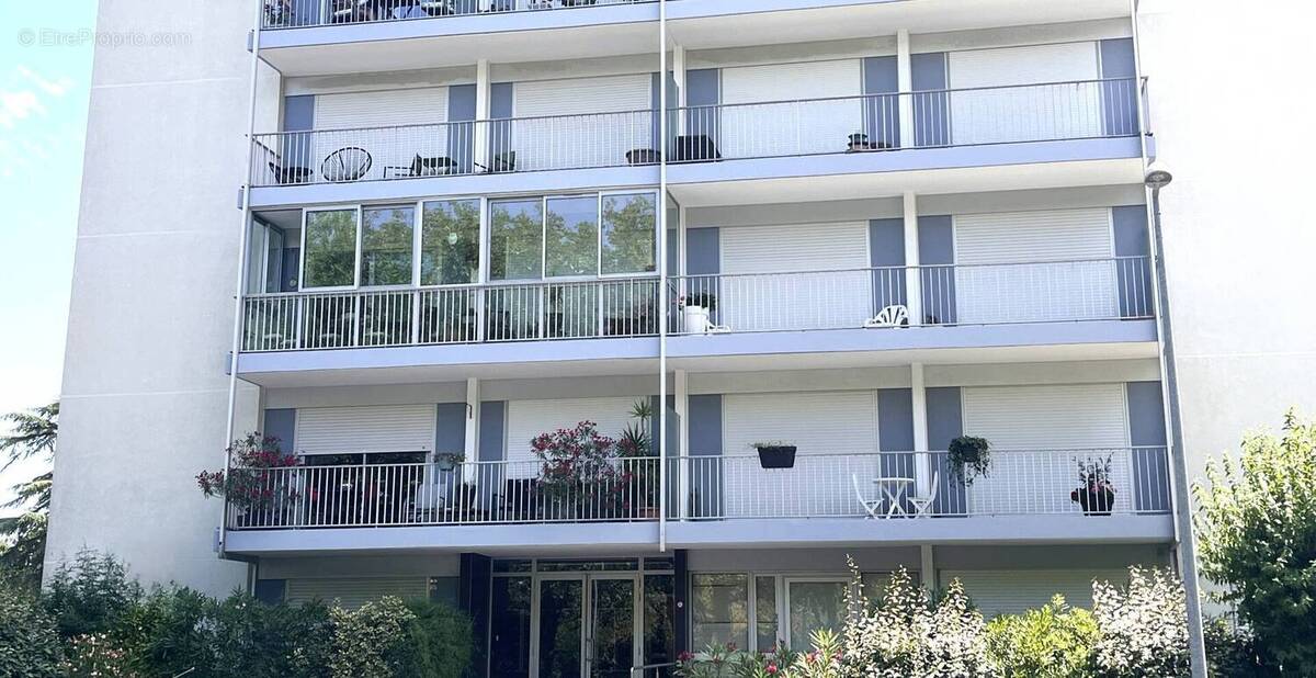 Très bel appartement en viager occupé à ST NAZAIRE - photo 4