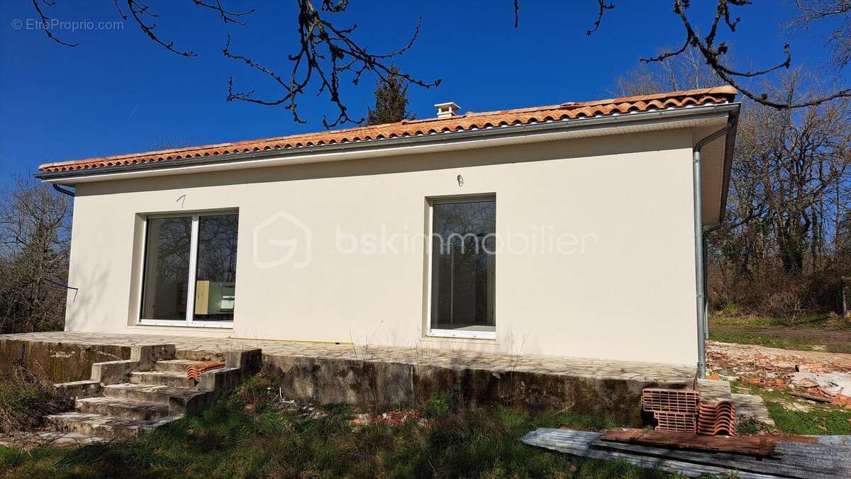 Maison à VERTEILLAC