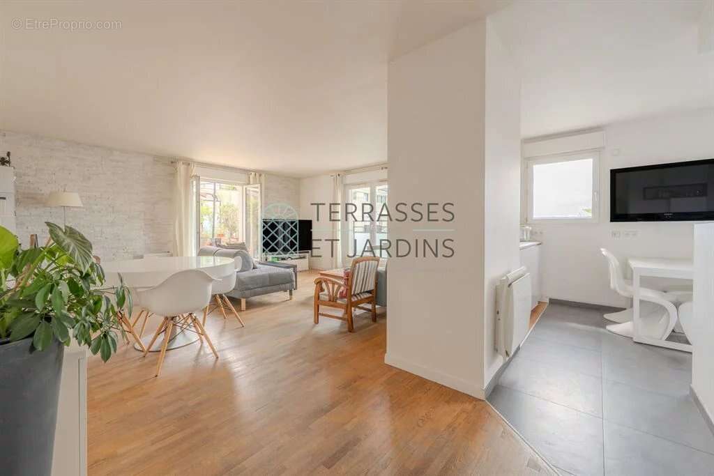 Appartement à ASNIERES-SUR-SEINE