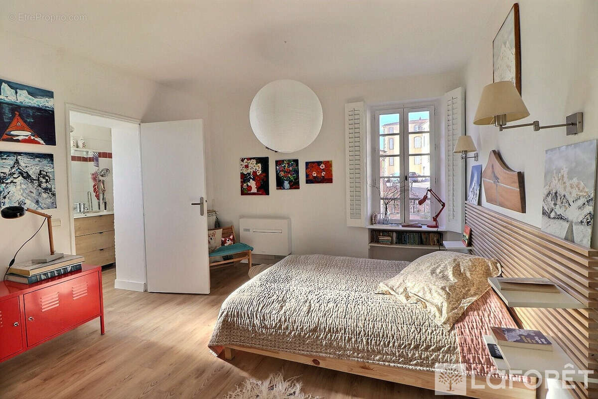 Appartement à HYERES