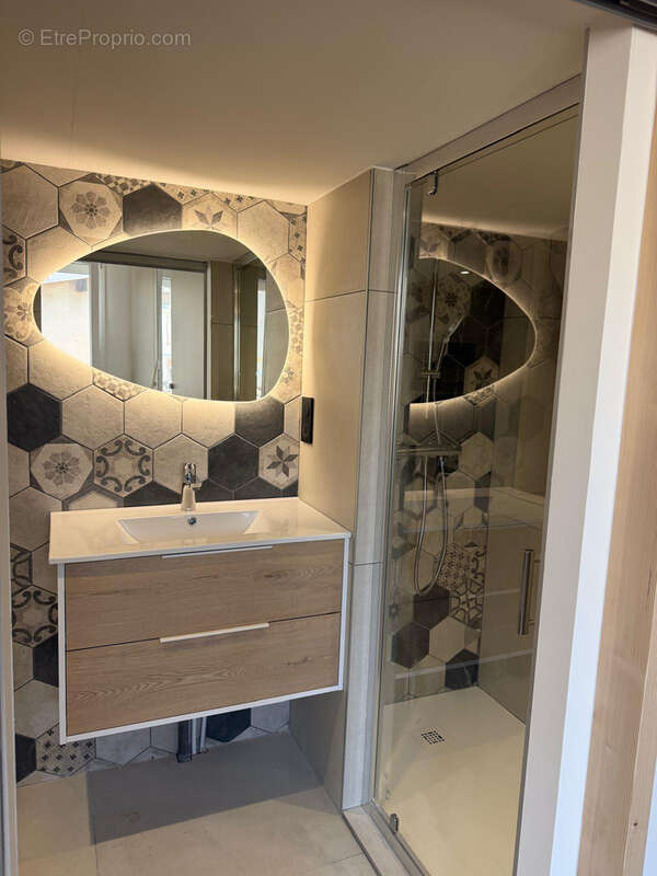Appartement à AIX-LES-BAINS