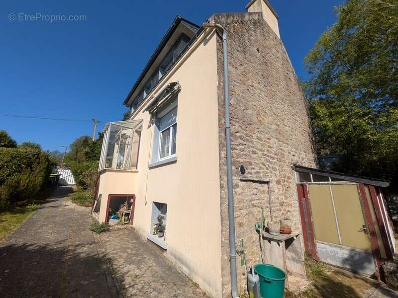 Maison à BUBRY