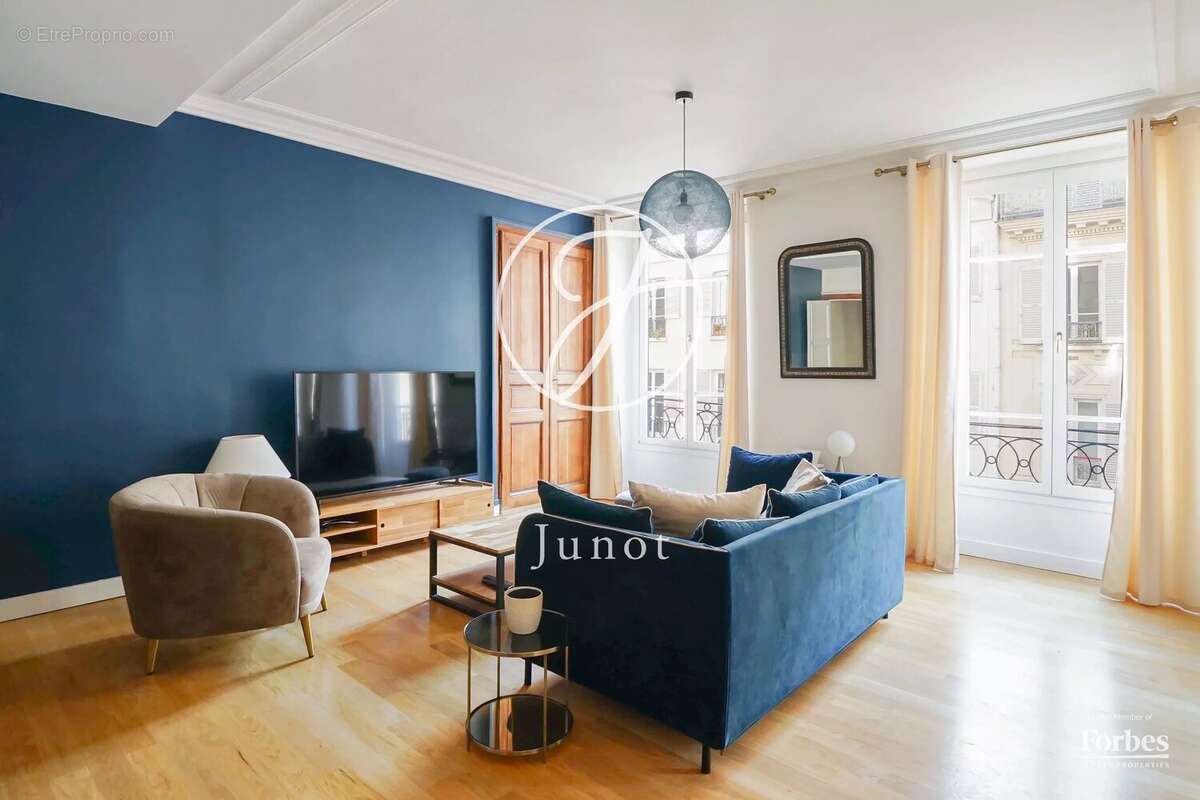 Appartement à PARIS-6E