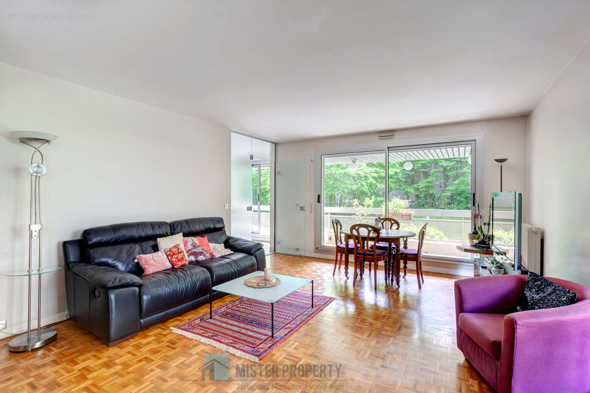 Appartement à BOUGIVAL