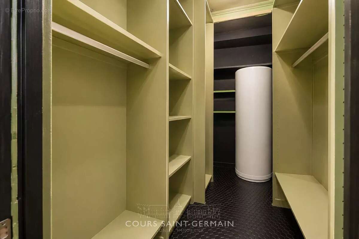 Appartement à PARIS-6E