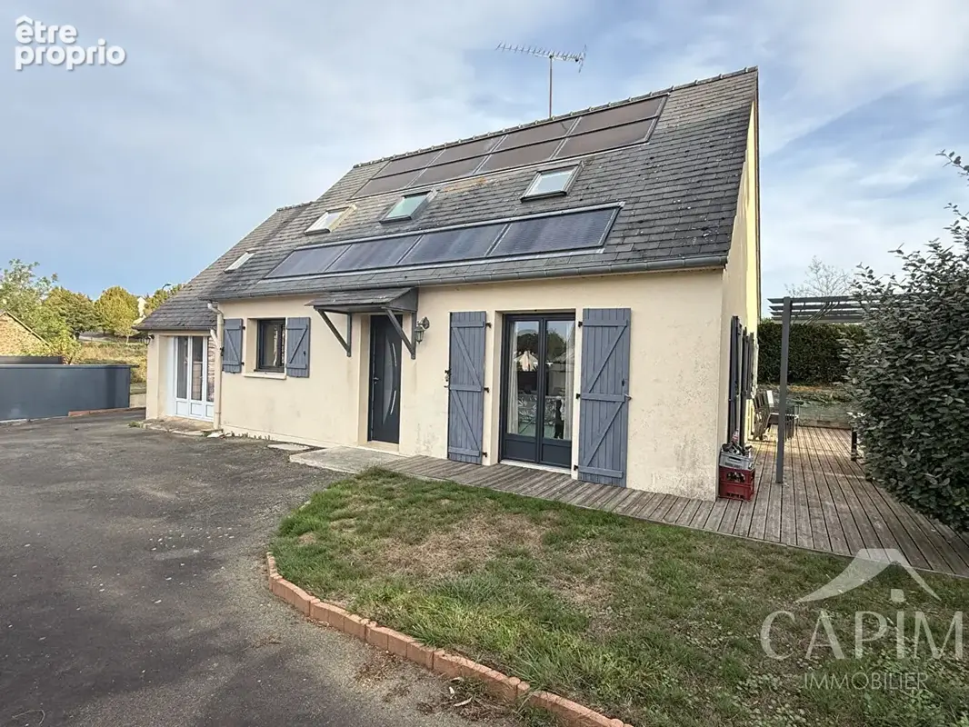 Maison à LA CHAPELLE-JANSON