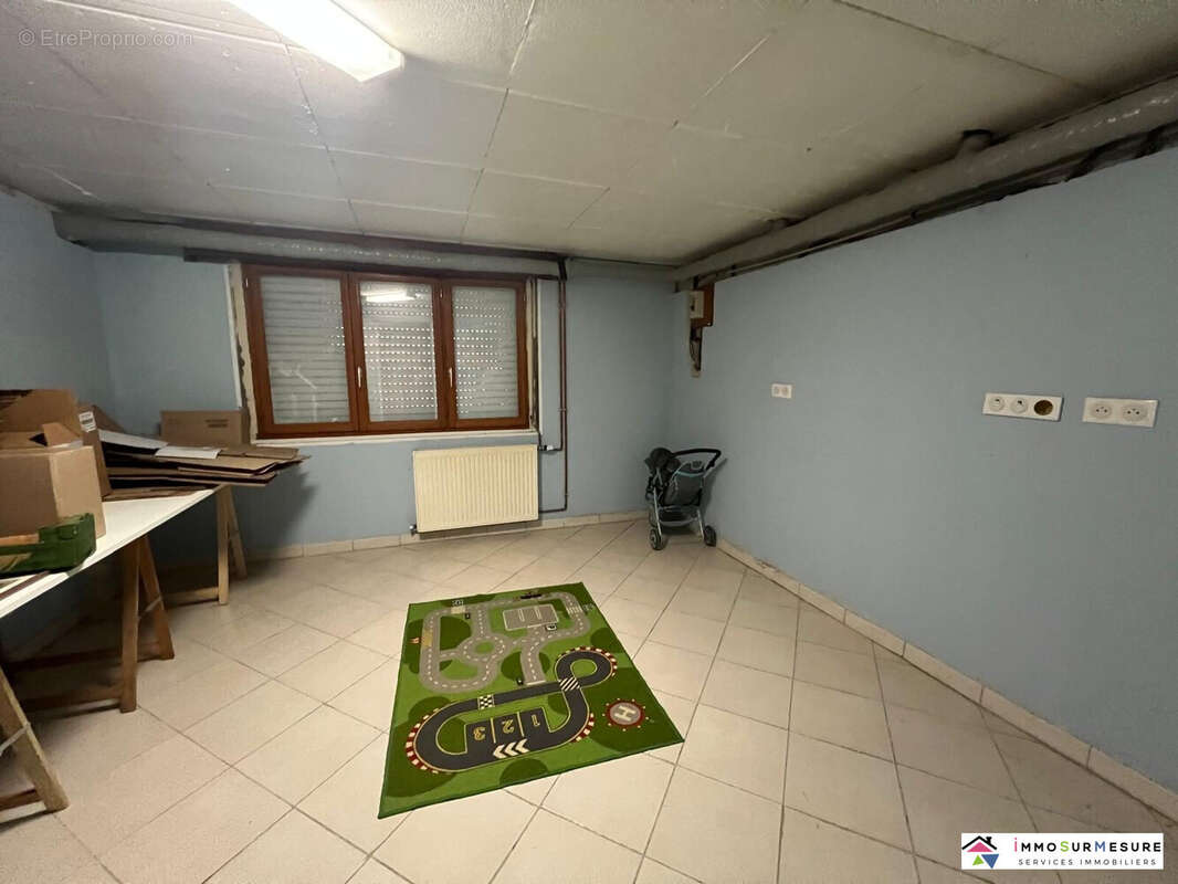 Maison à SAINT-MICHEL-SUR-TERNOISE