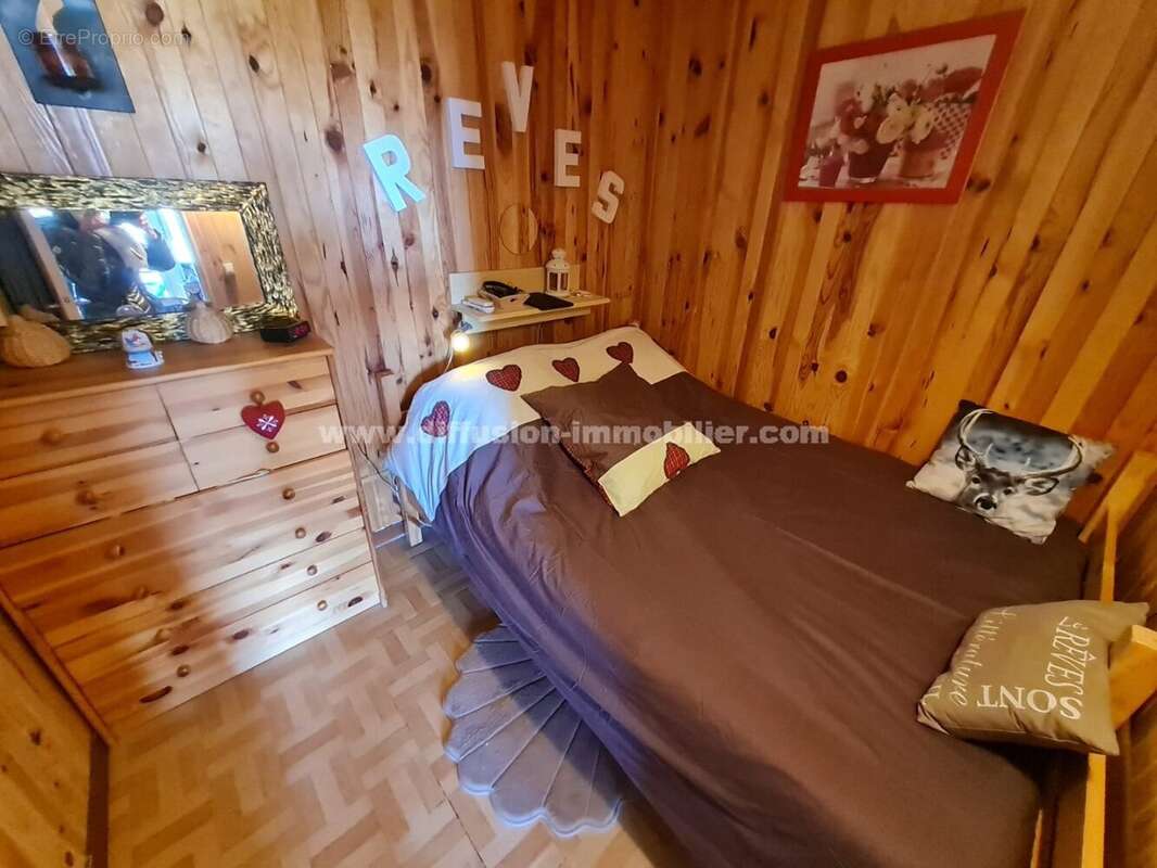 Appartement à LES THUILES