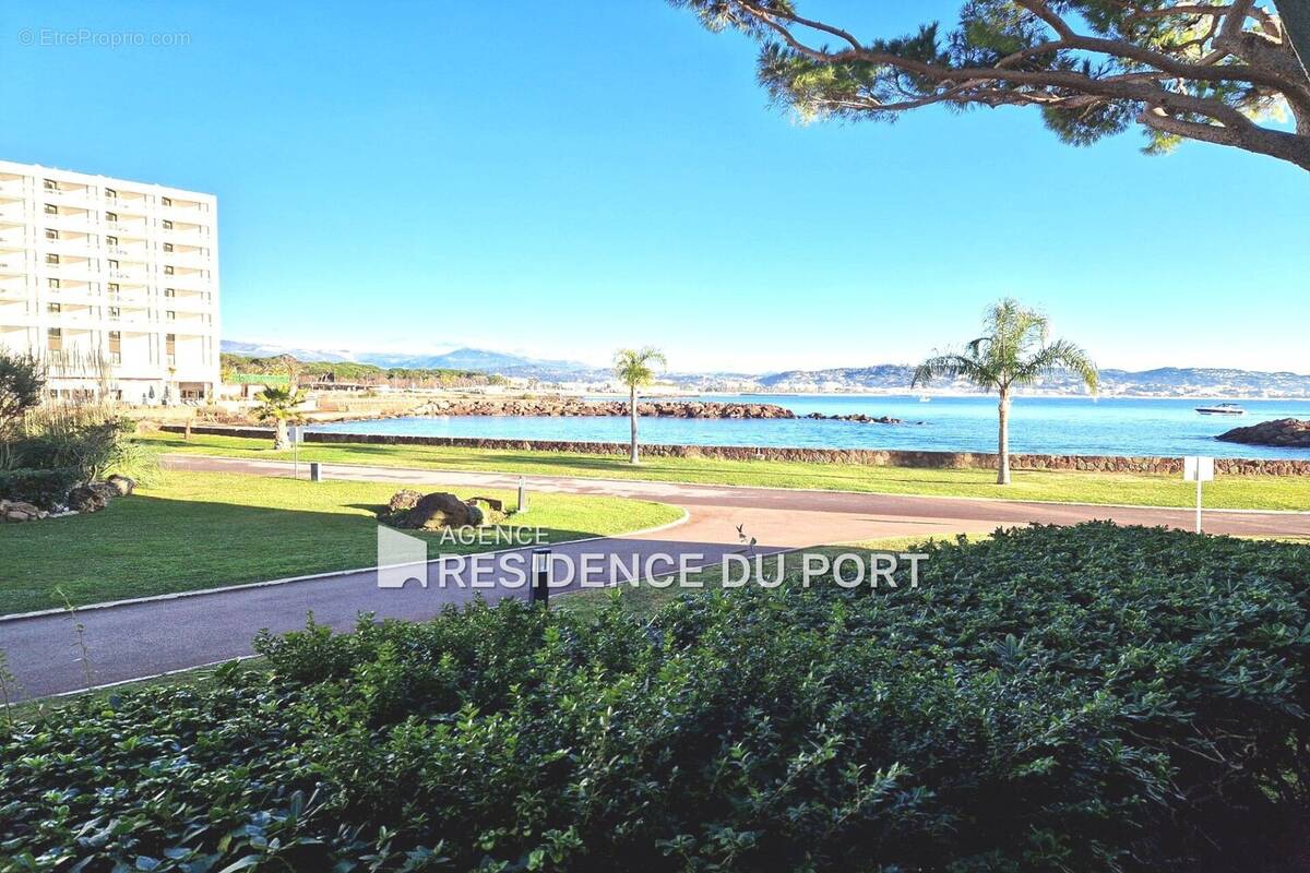 Appartement à MANDELIEU-LA-NAPOULE