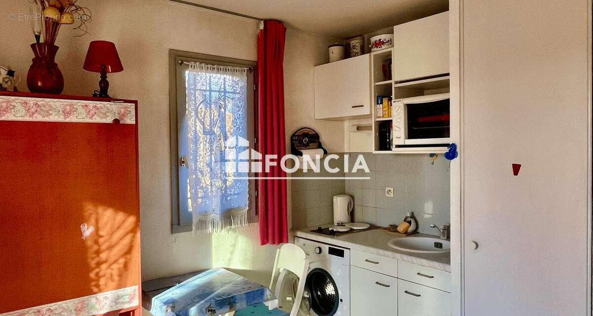 Appartement à LA LONDE-LES-MAURES