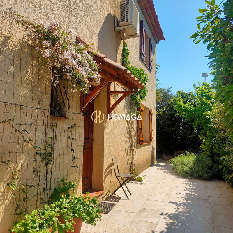 Entree - Maison à VITROLLES