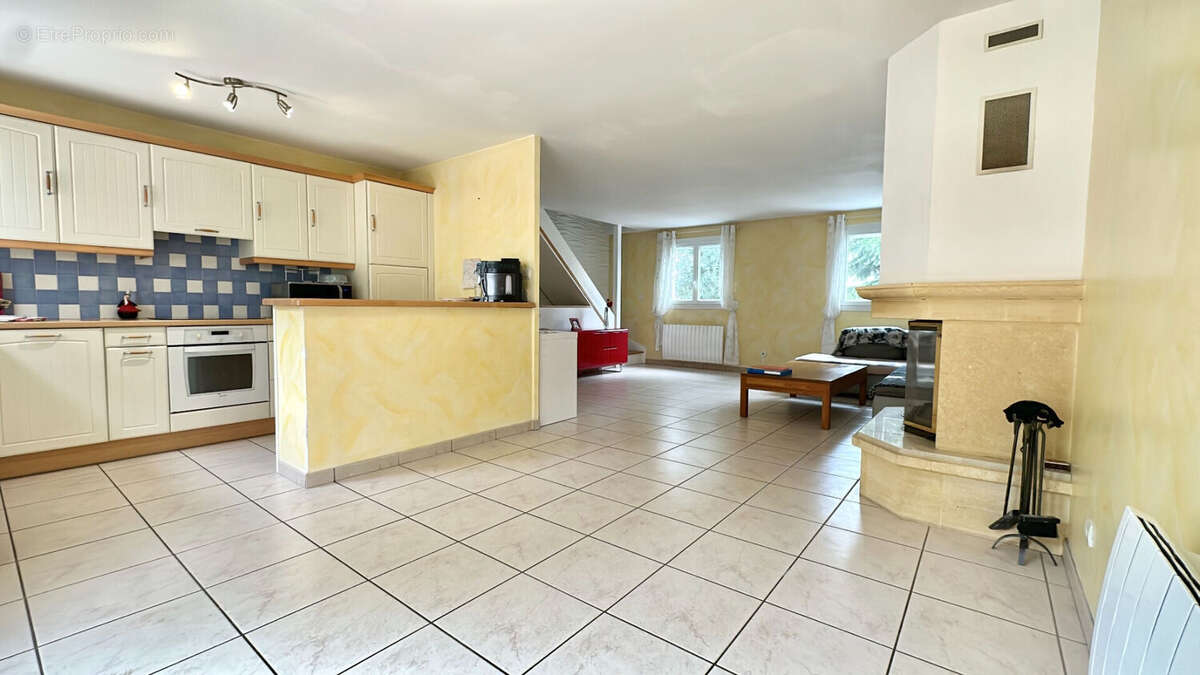 Maison 160m² à linas - photo 3