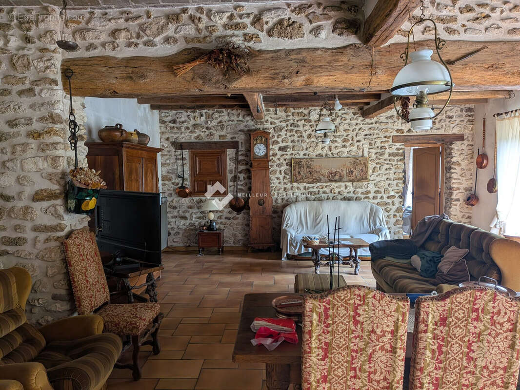Maison 5 pièces 200 m² à vendre à Orvilliers (78910) - photo 4