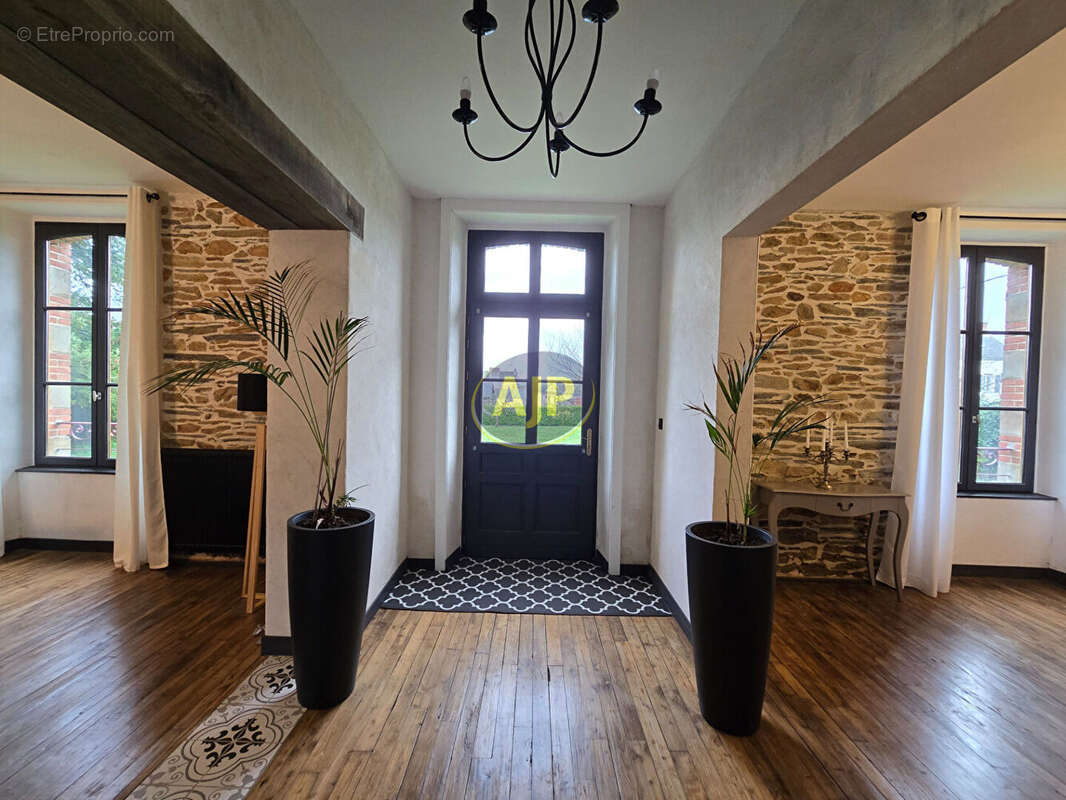 Maison à GUEMENE-PENFAO