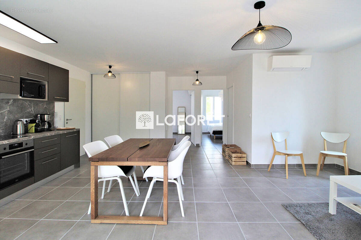 Appartement à SARI-SOLENZARA