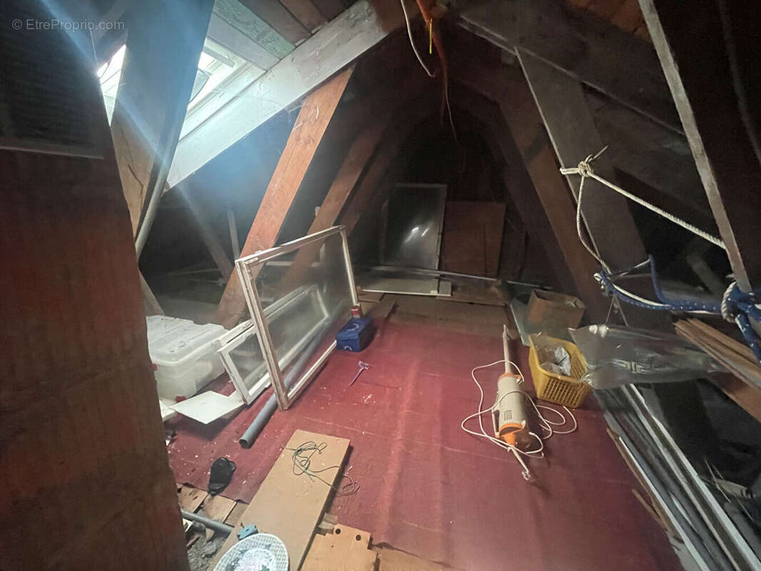 Maison à SAINT-GERMAIN-SUR-AY