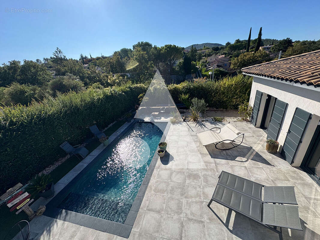 Maison à SAINT-MAXIMIN-LA-SAINTE-BAUME