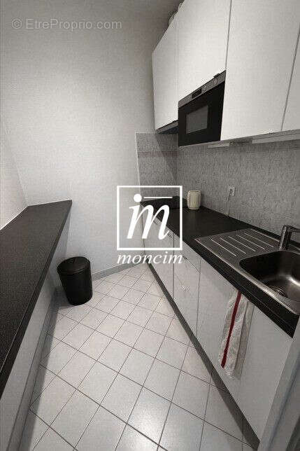 Appartement à PARIS-8E