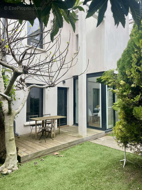 Maison à PUTEAUX