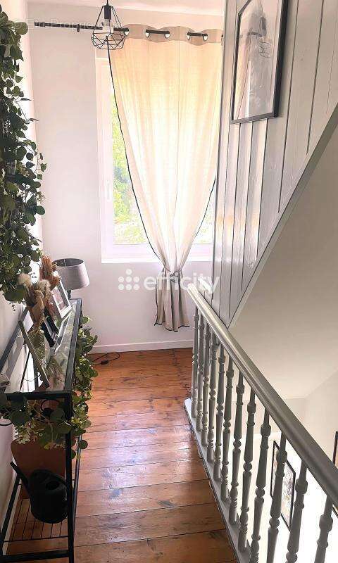 Maison 80 m² à Flines-Lez-Raches  - photo 4