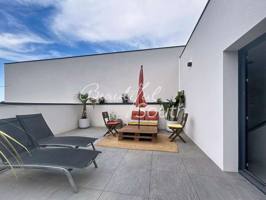 Maison contemporaine avec piscine à Saint-Cyprien – À seulement 2,5 km de la plage - photo 6