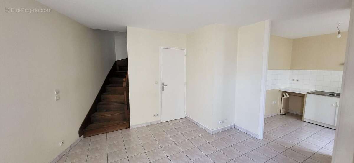 Photo 4 - Appartement à SAINT-PIERRE-DE-MAILLE