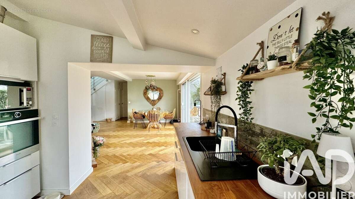 Photo 8 - Maison à LESIGNY