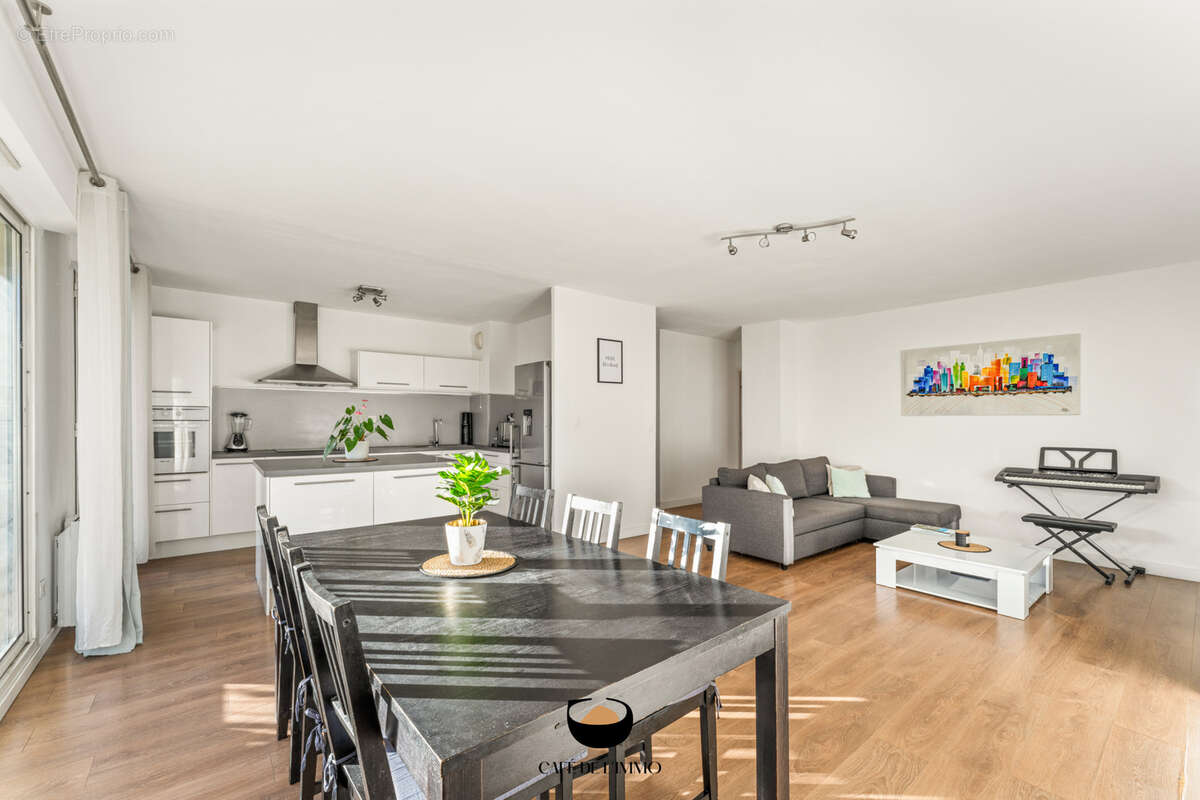 Appartement à MARSEILLE-8E
