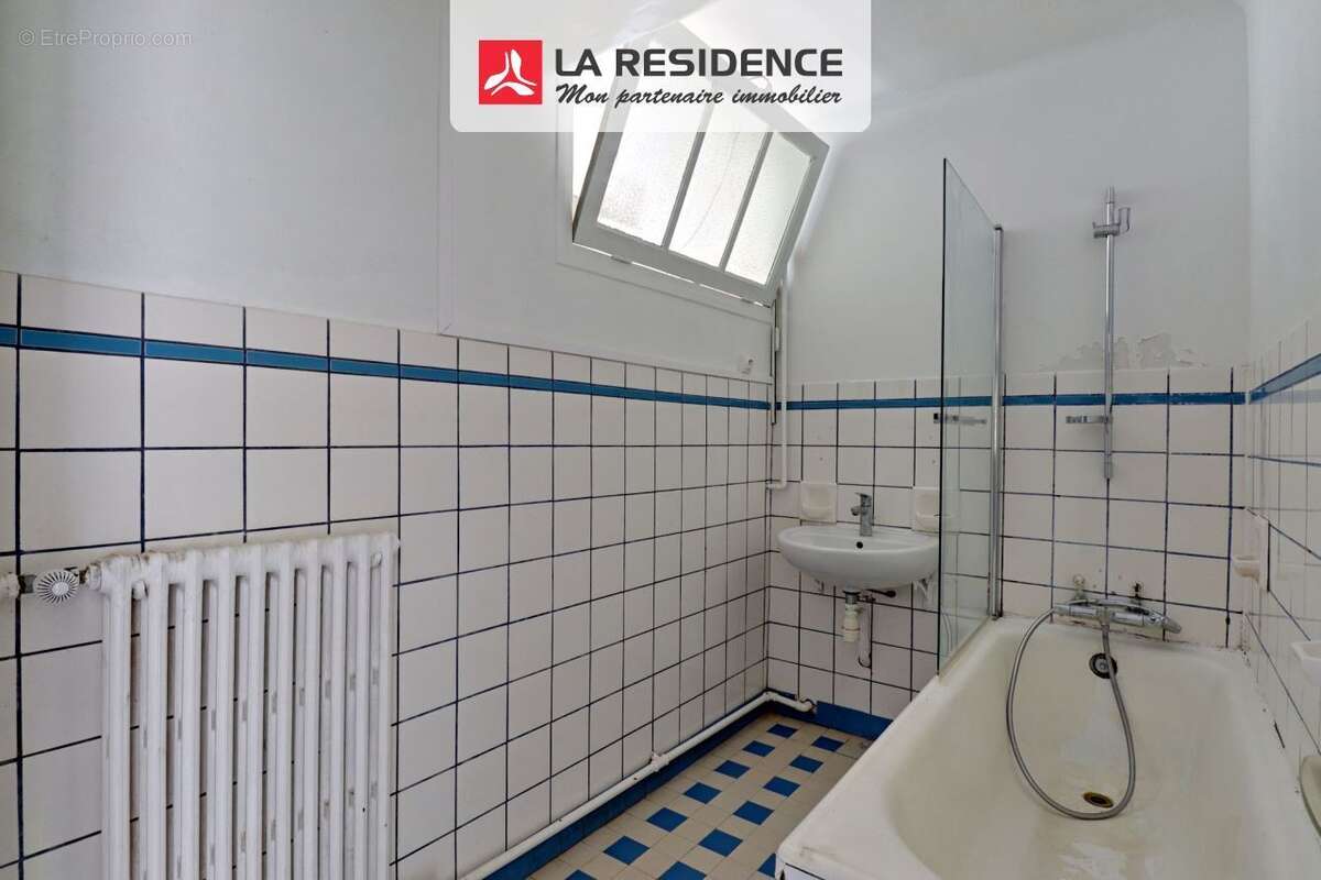 Maison à VILLIERS-SAINT-FREDERIC