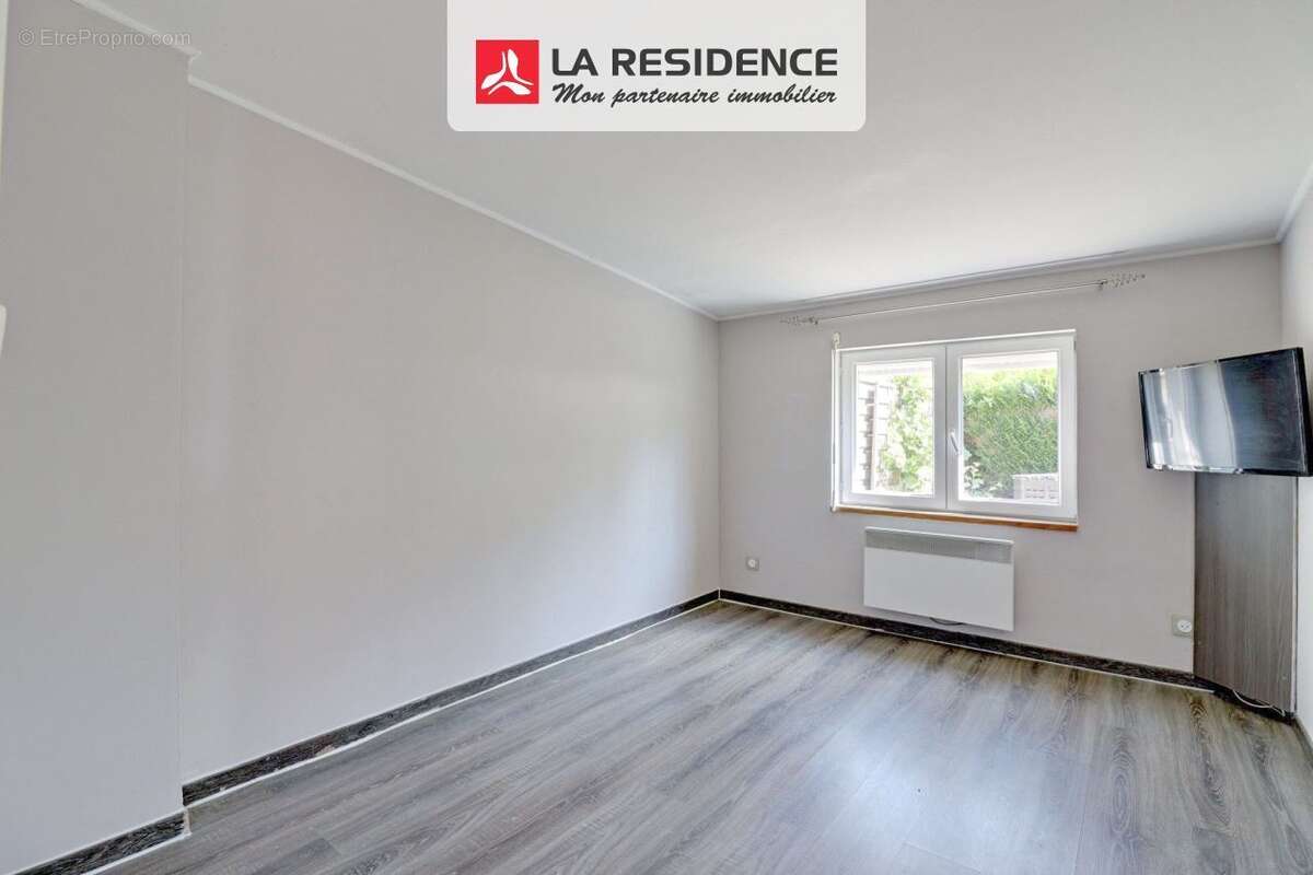 Maison 125 m² à Villebarou  - photo 9