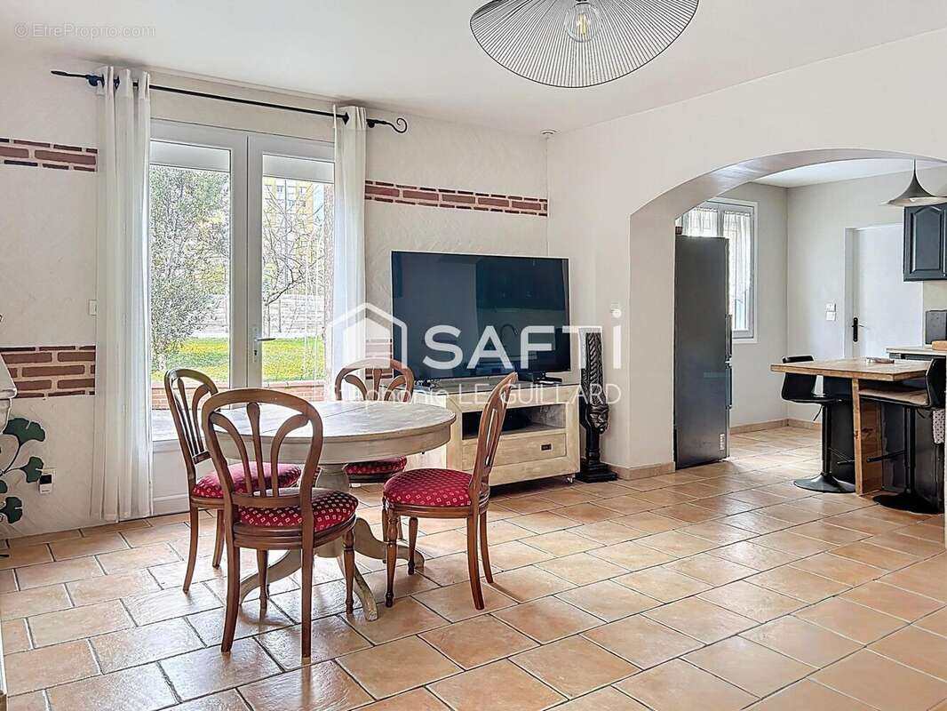 Photo 2 - Maison à MURET