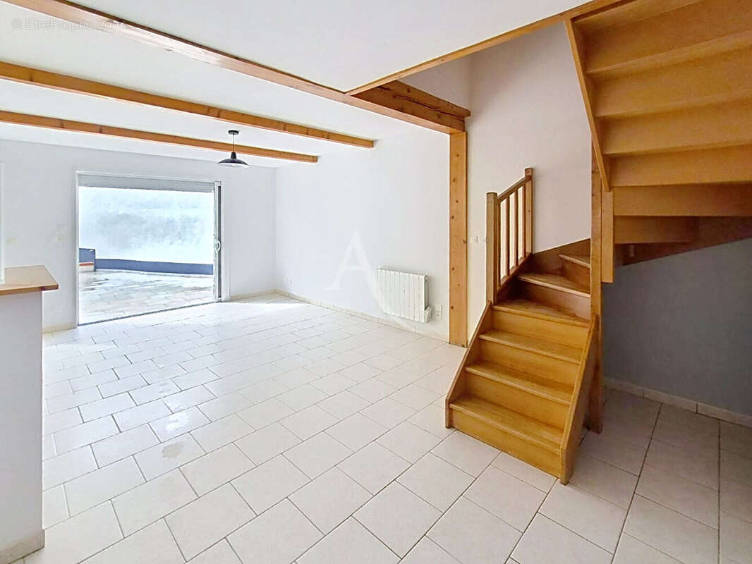 Maison Doue En Anjou 4 pièce(s) 106 m2 - photo 5