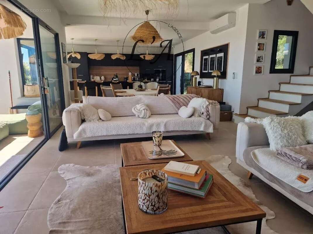 Appartement à SARI-SOLENZARA