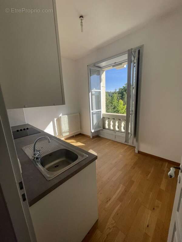 Appartement 65 m² à Trelissac  - photo 4