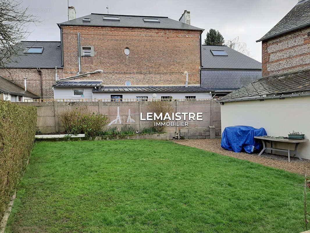 Maison à SAINT-ROMAIN-DE-COLBOSC