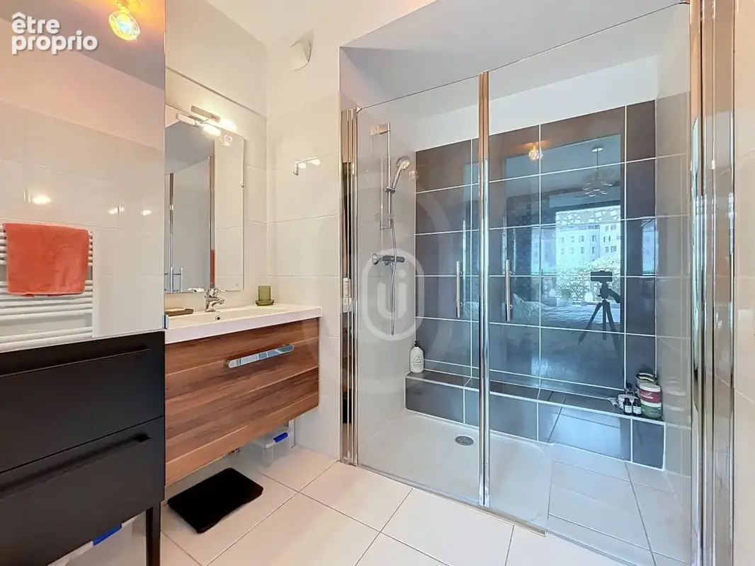 Montpellier - T2 de 37 m² avec terrasse de 17 m² sur le bassin Jacques Coeur - photo 8