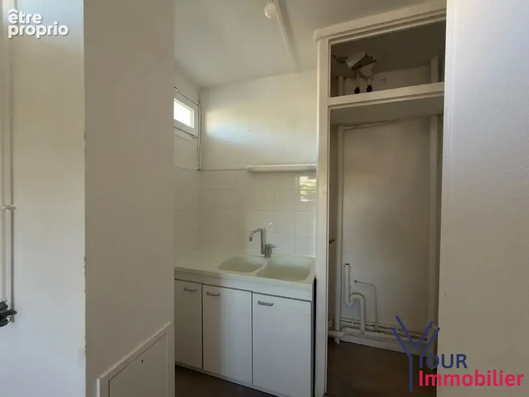 Appartement 3 pièces 67 m² à vendre à Vaulx-En-Velin (69120) - photo 2