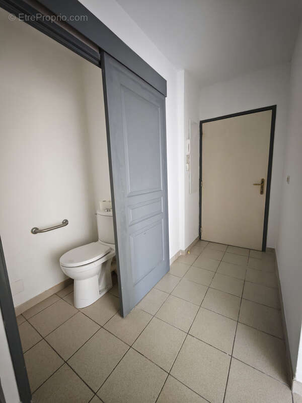 Appartement à MAUGUIO