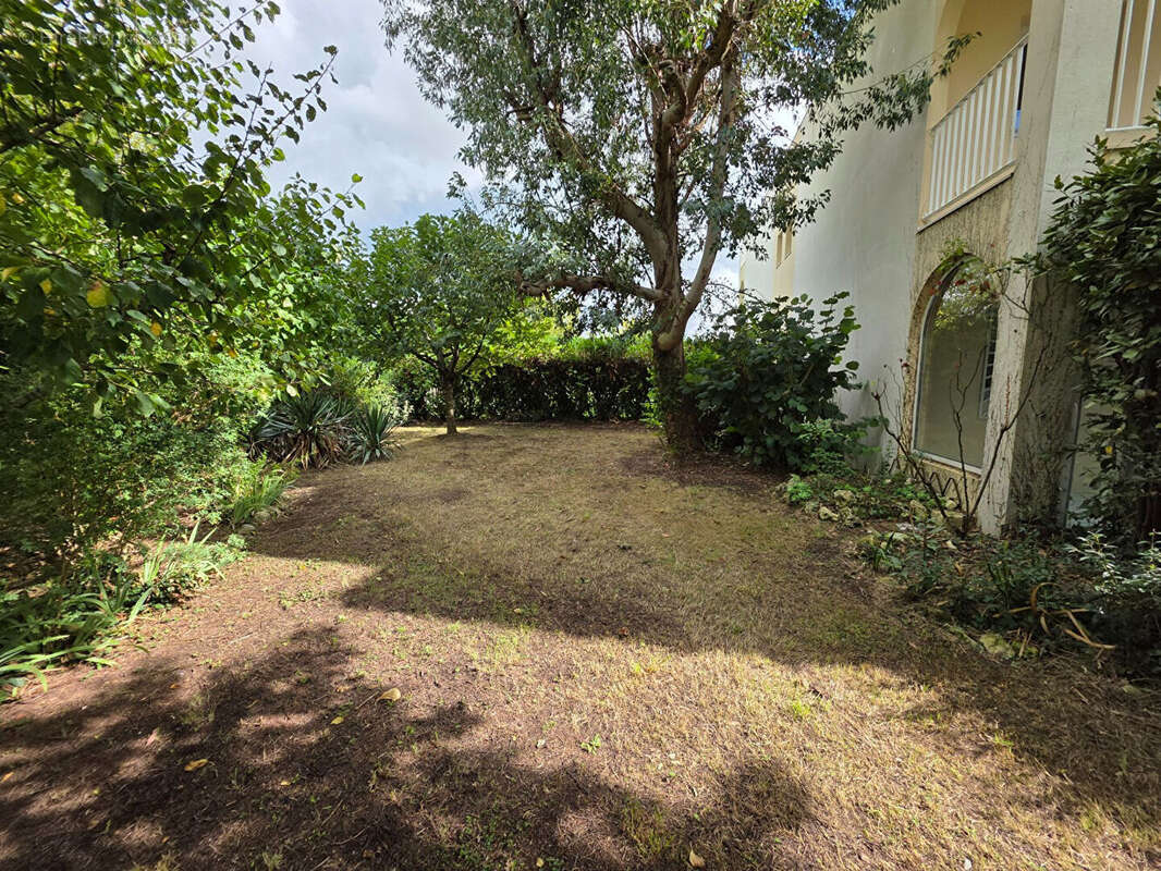 Appartement à VAUX-SUR-MER