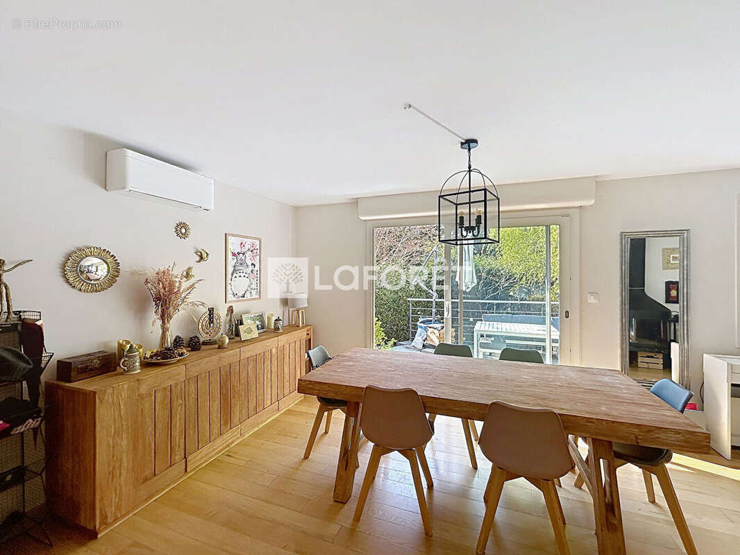 Maison familiale climatisée, avec sous-sol - Orgeval - 7 pièces - photo 12