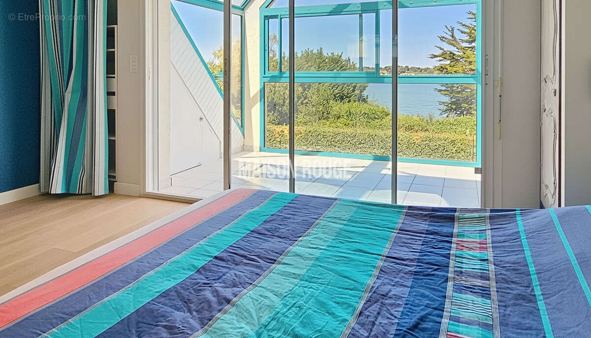 Vue sur le Golfe du Morbihan  Maison familiale avec piscine et 5 chambres - photo 8