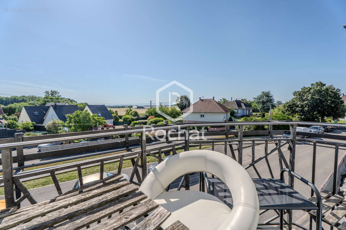 STUDIO  27 m2, cave, parking   Morsbronn-les-Bains, ville thermale proche Haguenau - photo 4